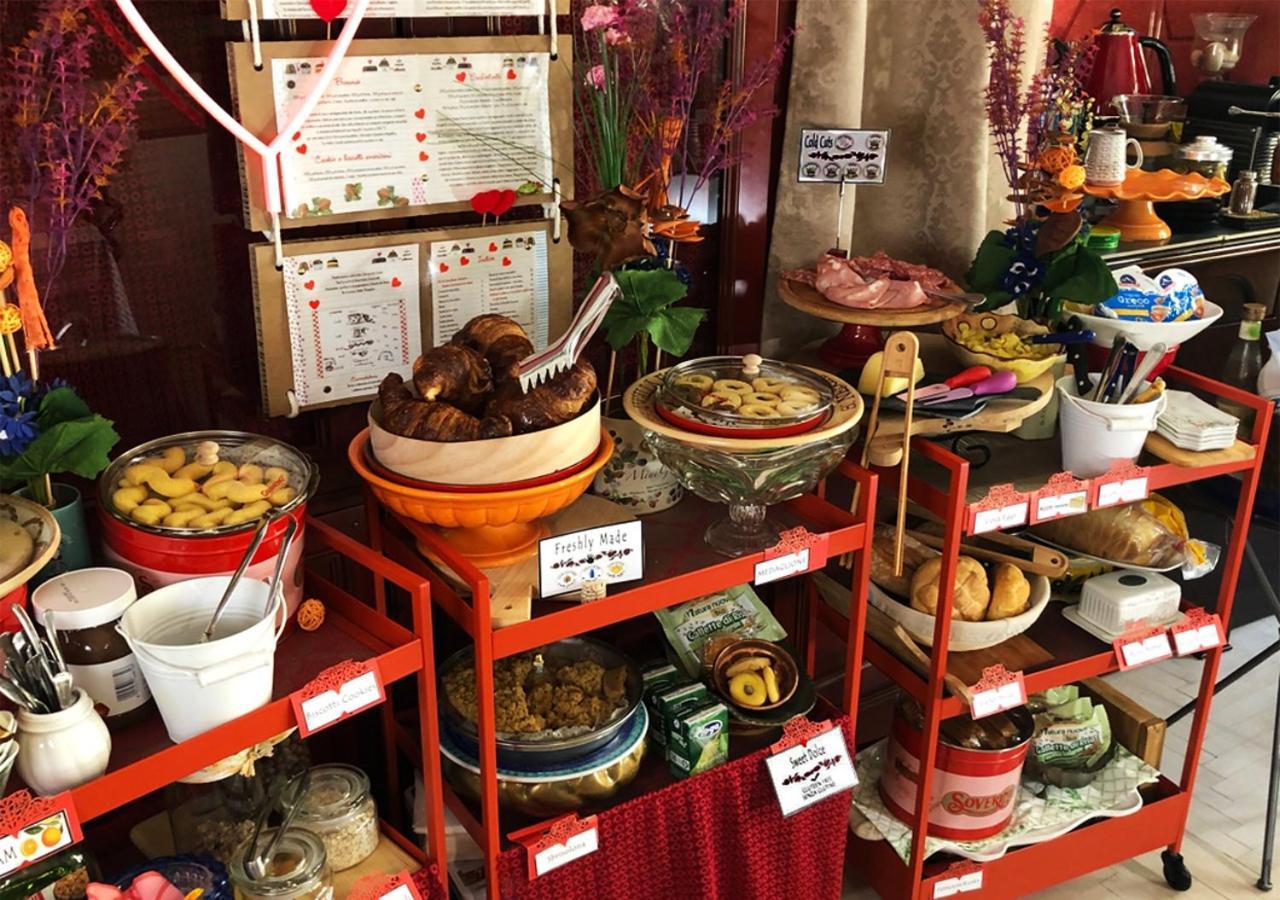 베로나 Casa Vittoria Bridge B&B 외부 사진